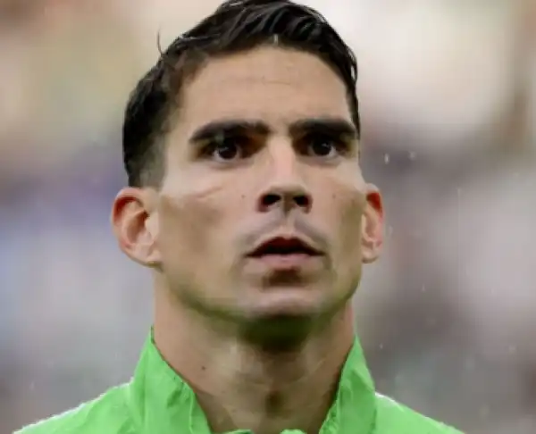 Algerian Defender, CarlMedjani Retires From International Football